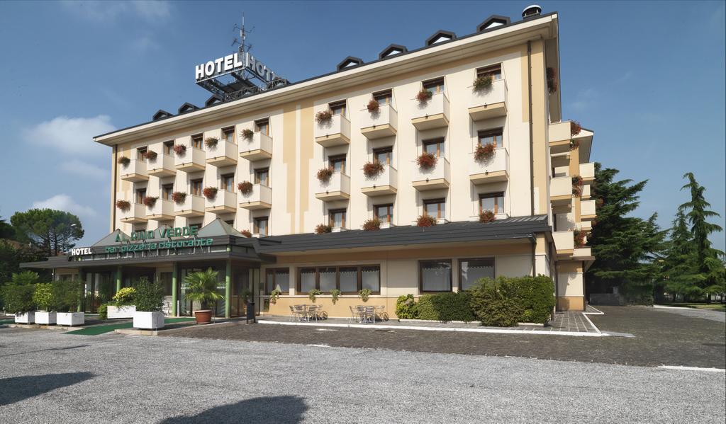 Hotel Al Pino Verde Camposampiero Eksteriør billede