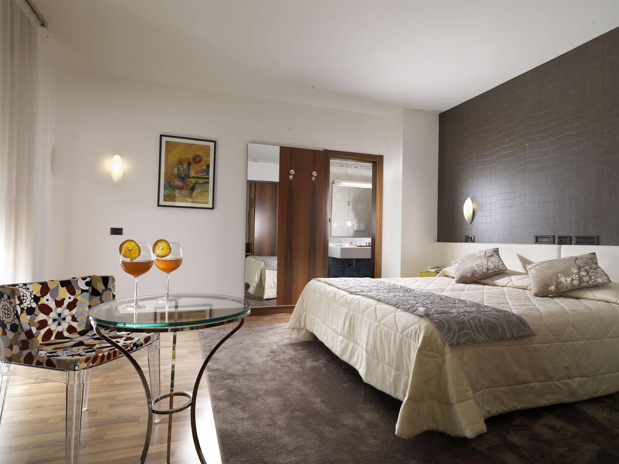 Hotel Al Pino Verde Camposampiero Eksteriør billede